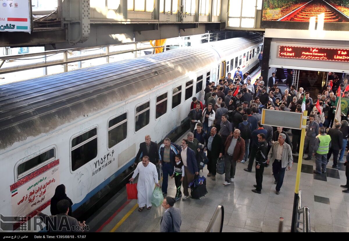 بهبود اقتصاد حمل و نقل ریلی موجب فعال شدن صنایع مرتبط با راه‌آهن می‌شود