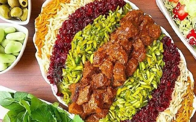 چطور پسته پلوی کرمانی را به روش رستورانی درست کنیم؟