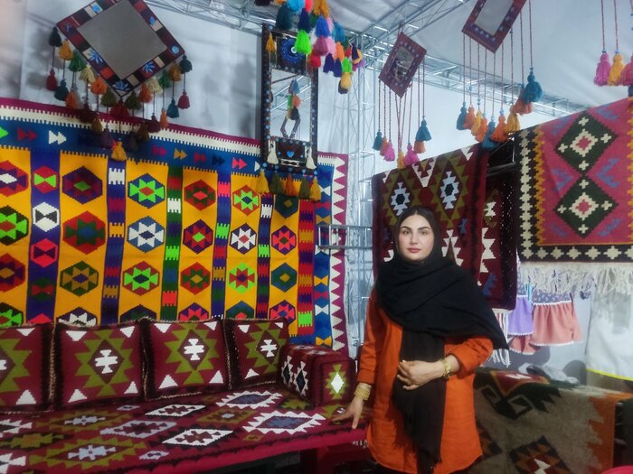 باز آوردی هنر در بازارچههای صنایع دستی کهگیلویه و بویراحمد