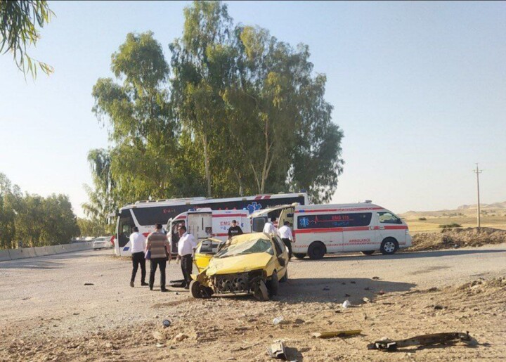 سانحه تصادف در مسیر ایلام مهران  یک کشته و سه زخمی برجای گذاشت