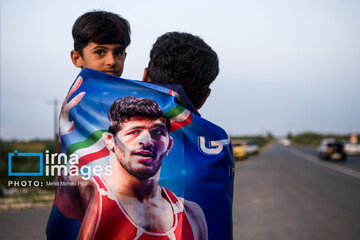 Pueblo de Juybar y Behshahr dan cálida bienvenida a sus medallistas en JJOO