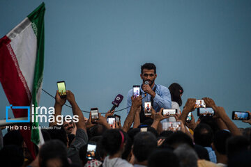 Pueblo de Juybar y Behshahr dan cálida bienvenida a sus medallistas en JJOO