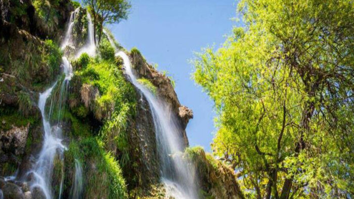 جادهای که برای جاذبههای تاریخی و طبیعی نیاسر نابودی رقم میزند