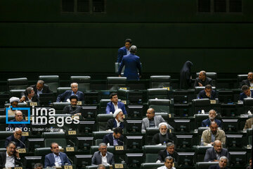 Pezeshkian à l’Assemblée d’Iran pour défendre ses ministres proposés