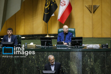 Pezeshkian à l’Assemblée islamique d’Iran pour défendre ses ministres proposés