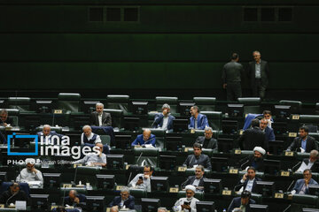 Pezeshkian à l’Assemblée d’Iran pour défendre ses ministres proposés