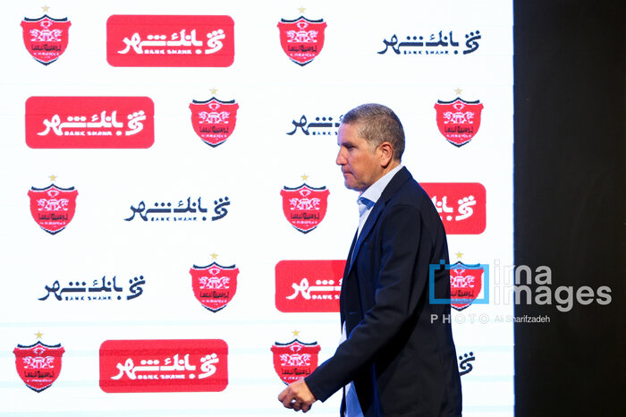 عملکرد مربیان خارجی پرسپولیس در تقابل با استقلال؛ محبوبیت گاریدو به اوج میرسد؟