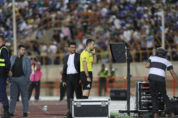 خانه بهدوشی سرخابیها در روز خط و نشان شمسایی برای خبرچینها