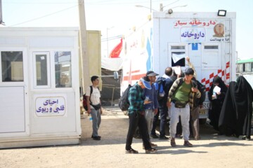 خدمات‌رسانی بیمارستان صحرایی نهاجا به پنج هزار زائر در مرز مهران 