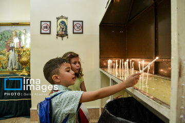 Célébration de l'Ascension de la Sainte Vierge Marie à Téhéran