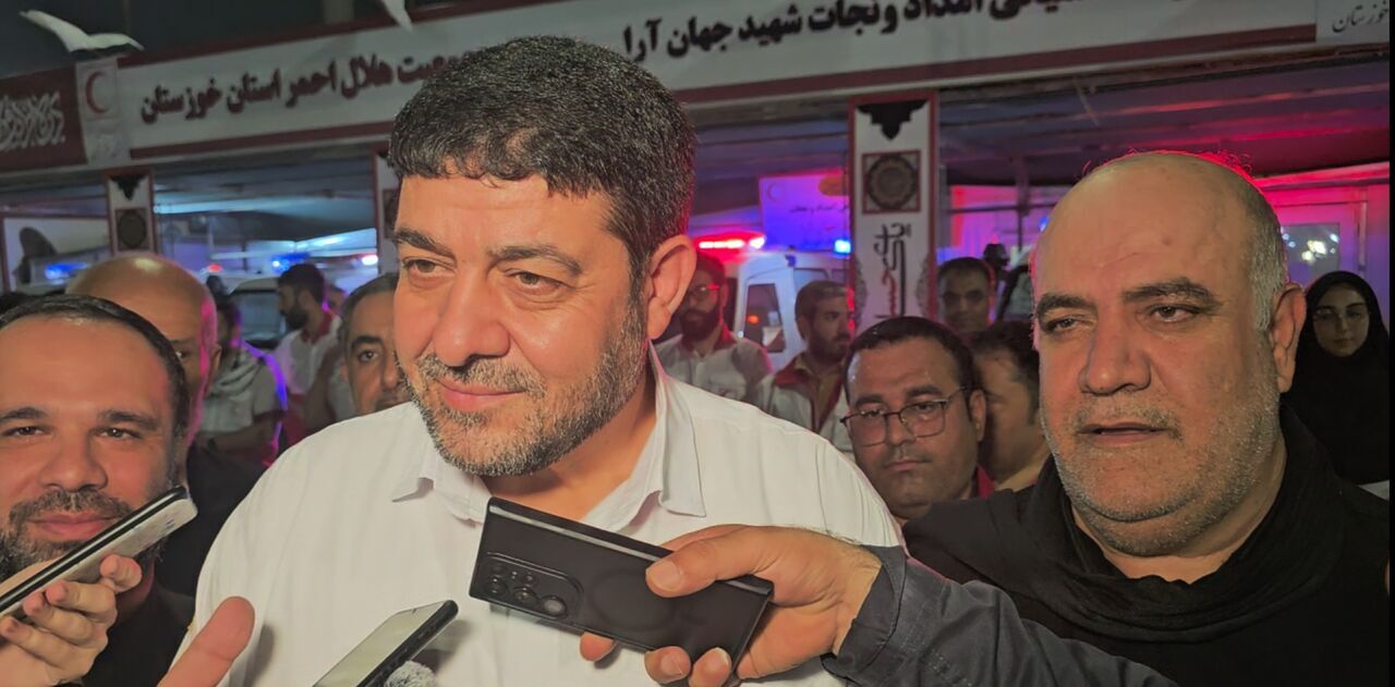 فیلم| بازدید رییس هلال احمر از پایانه مرزی شلمچه فیلم| بازدید رییس هلال احمر از پایانه مرزی شلمچه