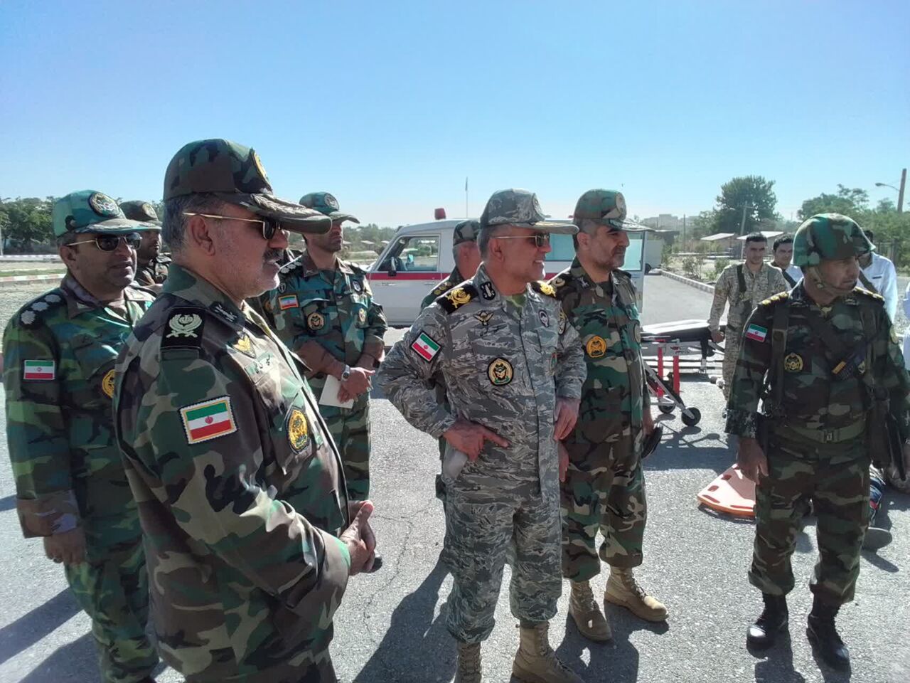 Iranians always stand against aggressors, says army commander