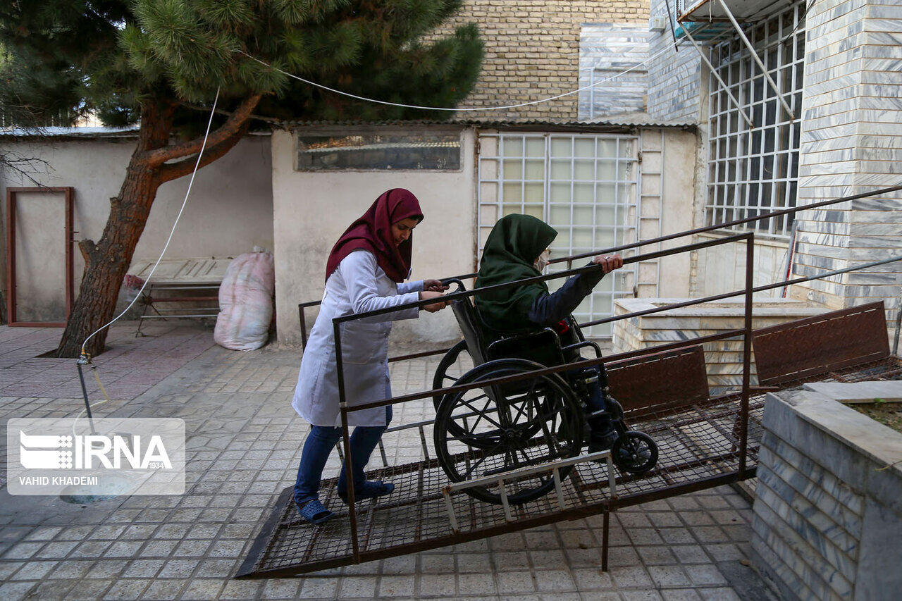 فرماندار مروست: ادارات در مناسب سازی معابر برای معلولان پیشگام باشند