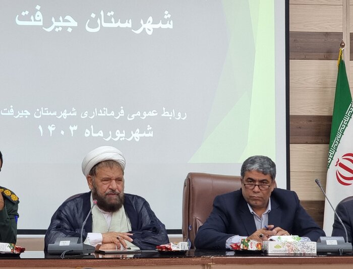 فرماندار جیرفت: شرکت پخش فرآوردههای نفتی در اجرای تصمیم شورای تامین کوتاهی کرد