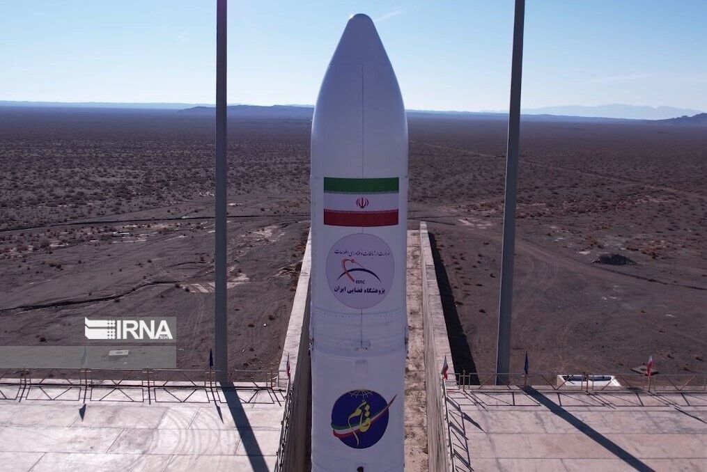 14 satellites iraniens en attente de lancement et 30 autres en construction