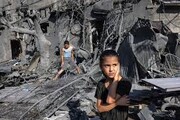 Das zionistische Regime bombardiert eine weitere Schule in Gaza