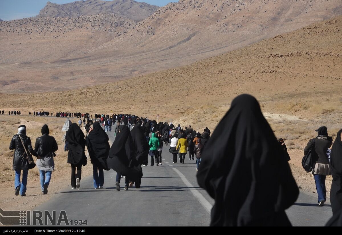 کاروان‌ «جاماندگان اربعین» در مسیر  امامزاده‌های سمیرم