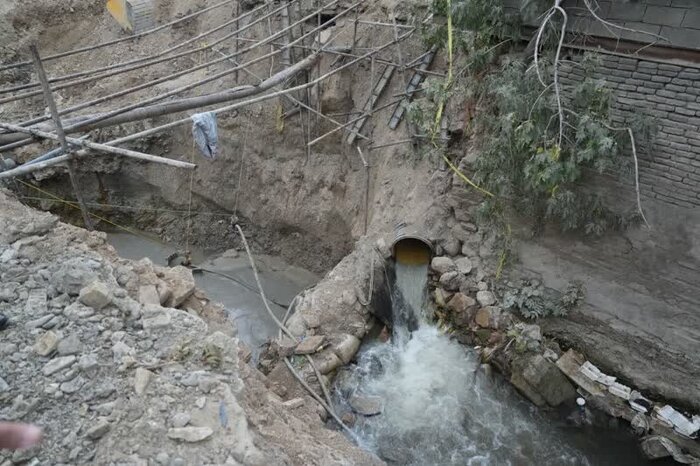 پیشرفت ۵۰ درصدی ساماندهی رودخانه آبشوران کرمانشاه/دستور استاندار برای تسریع در اجرای طرح