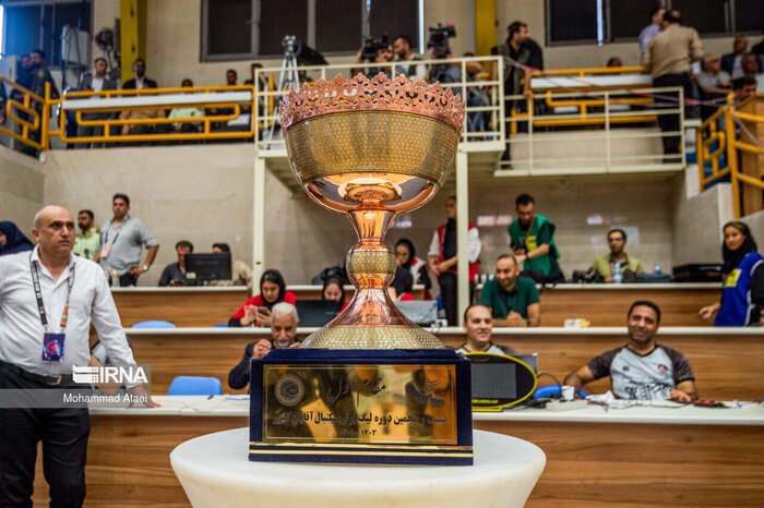 استارت تمامیتخواهی نکونام، بیرحمی آزمون در امارات و کارگری که قهرمان کشتی المپیک شد