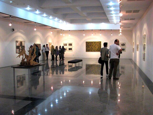 سفری هنری تخیلی به فرهنگسرای متروکه اراک