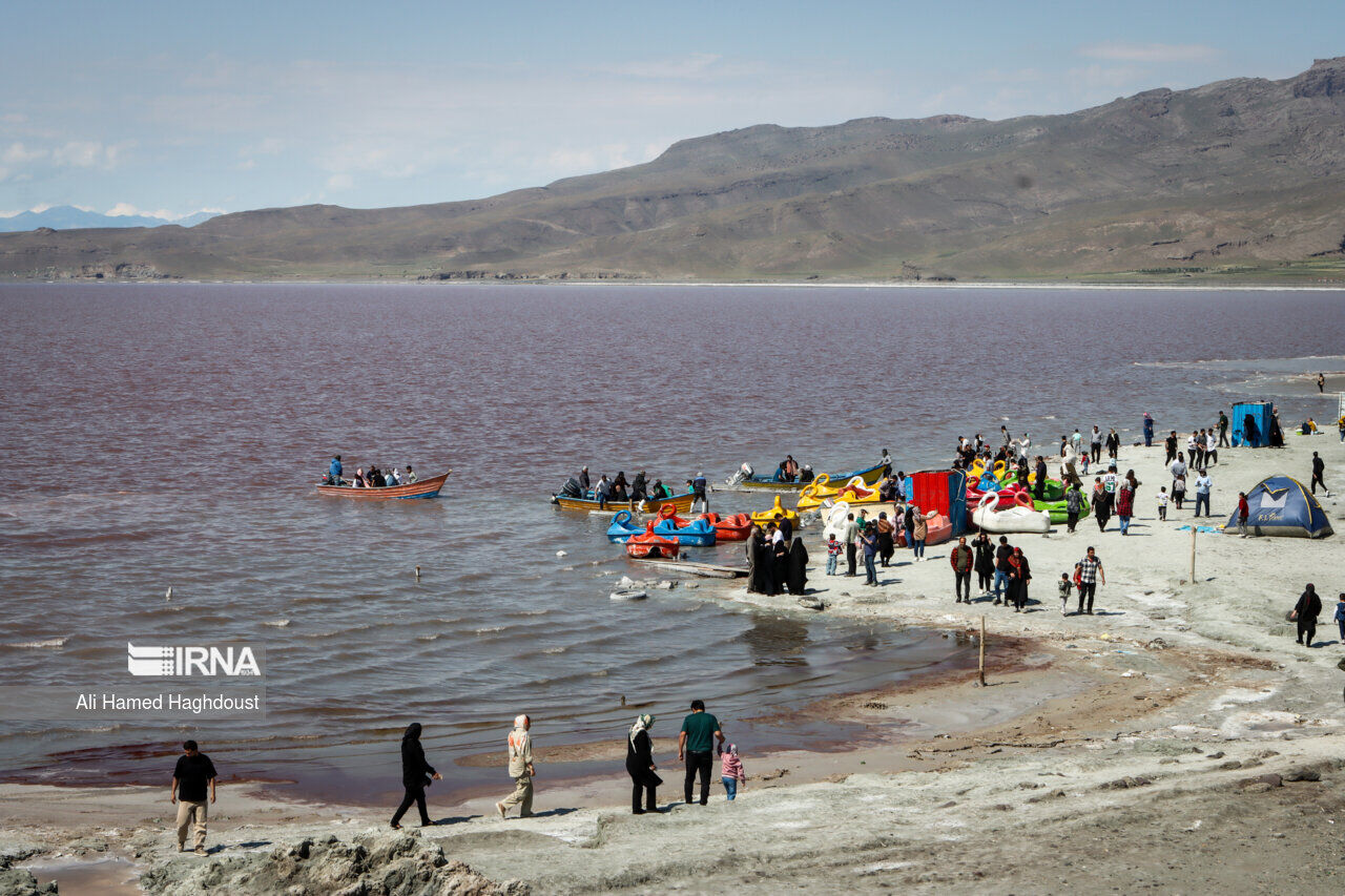 نماینده مجلس: احیای دریاچه ارومیه همت همگانی می طلبد نماینده مجلس: احیای دریاچه ارومیه همت همگانی می طلبد