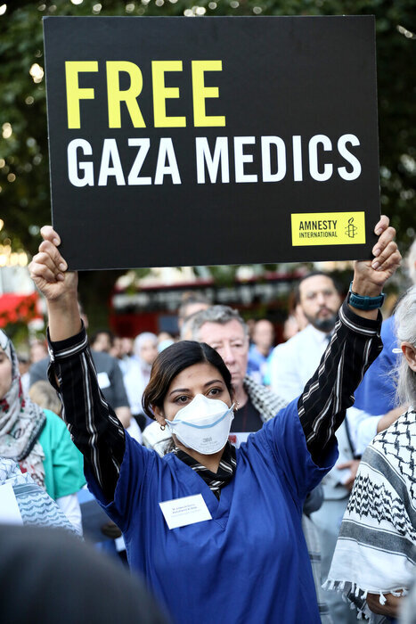 British medical workers hold pro-Palestinian sit-in in London