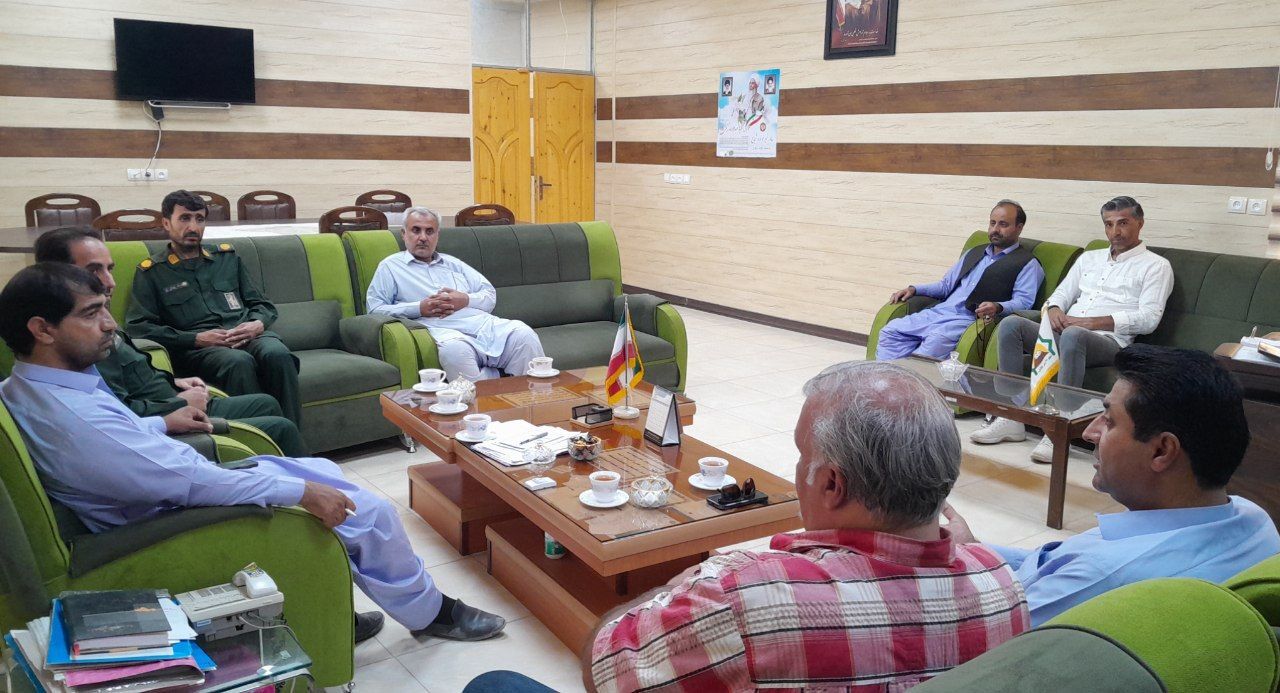 شهردار خاش: ایجاد میدان میوه و تره بار نیاز مهم این شهر است - ایرنا