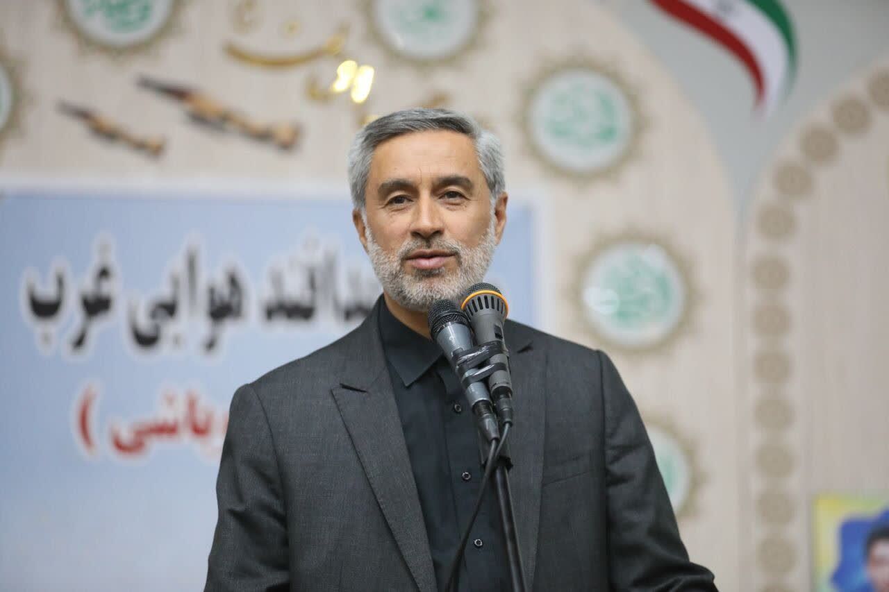 استاندار همدان: پدافند هوایی نماد ایستادگی در دفاع از آسمان کشور است استاندار همدان: پدافند هوایی نماد ایستادگی در دفاع از آسمان کشور است