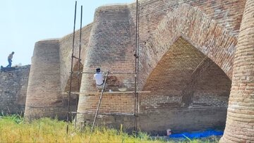 آغاز مرمت پل تاریخی روستای خسروآباد اسدآباد 