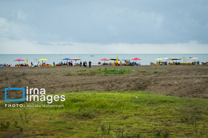 Turismo en las costas de Anzali