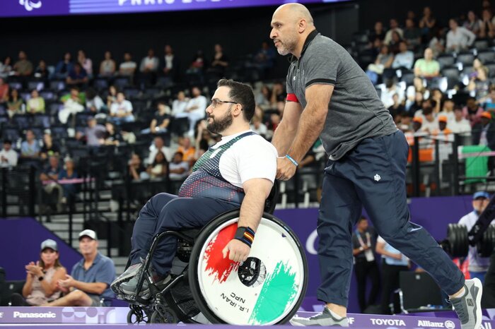 رستمی: با ویلچر، دروازهبانی میکردم/ پیش از آمدن به ورزش خواب قهرمانی را دیدم