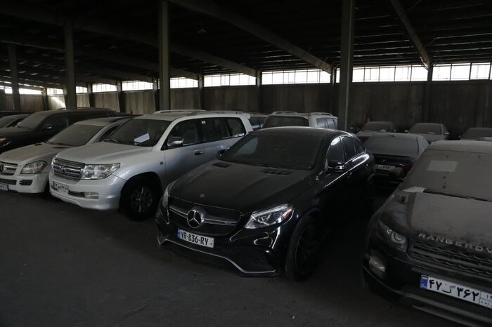 فروش ۱۷۳۵ میلیارد ریال اموال تملیکی در البرز/ جمع آوری ۶ هزار تن چای دبش