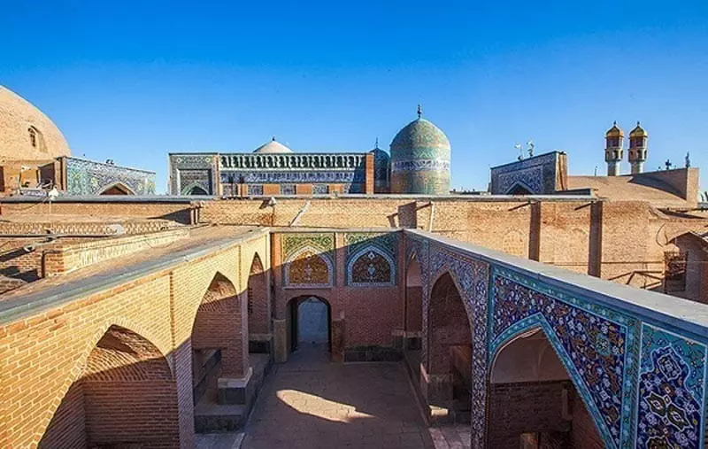 عمارت آقازاده اردبیل؛ شاهکاری از هنر معماران روسی و ایرانی