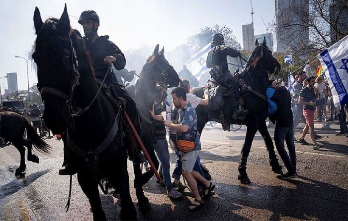 Violence reported as Israelis hold largest anti-regime protest