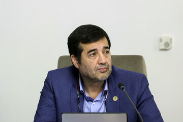 بخش عمده مدال‌های المپیکی از کشتی است/فضاهای ورزشی باید به باشگاه‌ها واگذار شود