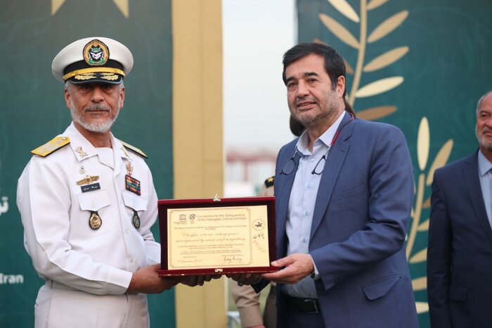 اهدای نشان سفیر افتخاری چوگان به دنیامالی + فیلم و عکس