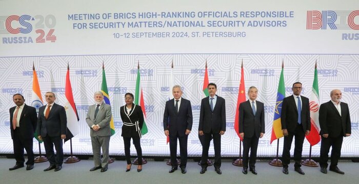 Irán insta a los BRICS a tomar medidas para detener los crímenes sionistas