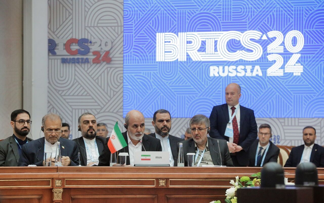 İran'ıdan BRICS'e interneti Batı'nın tekelinden çekme teklifi