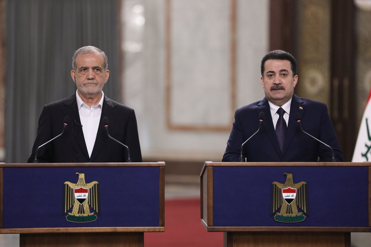 فصل جدید دیپلماسی با حضور رئیسجمهور در عراق/ سفری که چند «اولین» را رقم زد