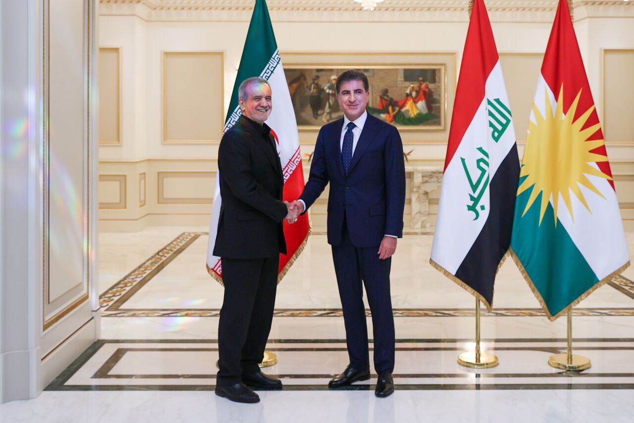 فصل جدید دیپلماسی با حضور رئیسجمهور در عراق/ سفری که چند «اولین» را رقم زد