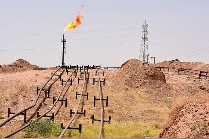 نشت نفت تهدیدی برای آلودگی آبها و زمینهای غرب کرمانشاه