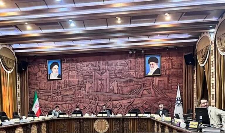 فرماندار تبریز: عضو تعلیق شده شورا باید اعتراض خود را به وزارت کشور ارایه کند فرماندار تبریز: عضو تعلیق شده شورا باید اعتراض خود را به وزارت کشور ارایه کند