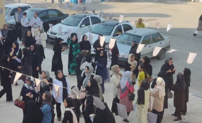 آغاز پیش از موعد سال تحصیلی برای والدین شماری از دانش آموزان بوشهری!