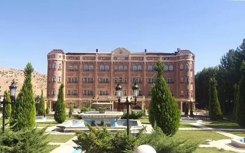روستای گرهبان کرمانشاه، روستای ایرانی با معماری اروپایی