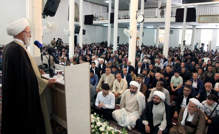 امام جمعه کرمانشاه: اختلافافکنی بین شیعه و سنی، نقشه دشمن است