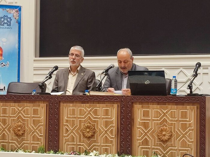 اسلامی شدن دانشگاهها از مسیر تحول علوم انسانی میگذرد