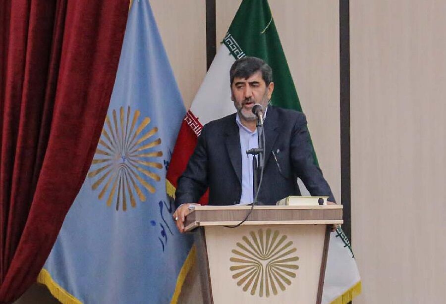 دشمن به دنبال تضعیف امید در جامعه است دشمن به دنبال تضعیف امید در جامعه است