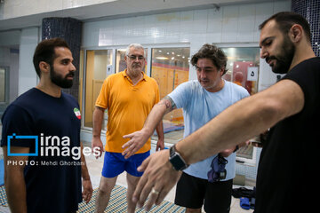 Campamento del equipo nacional de natación en Mashhad