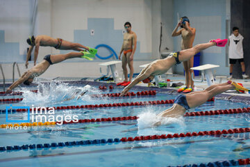 Campamento del equipo nacional de natación en Mashhad