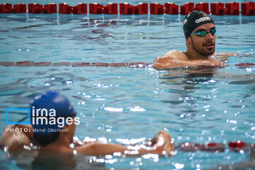 Campamento del equipo nacional de natación en Mashhad